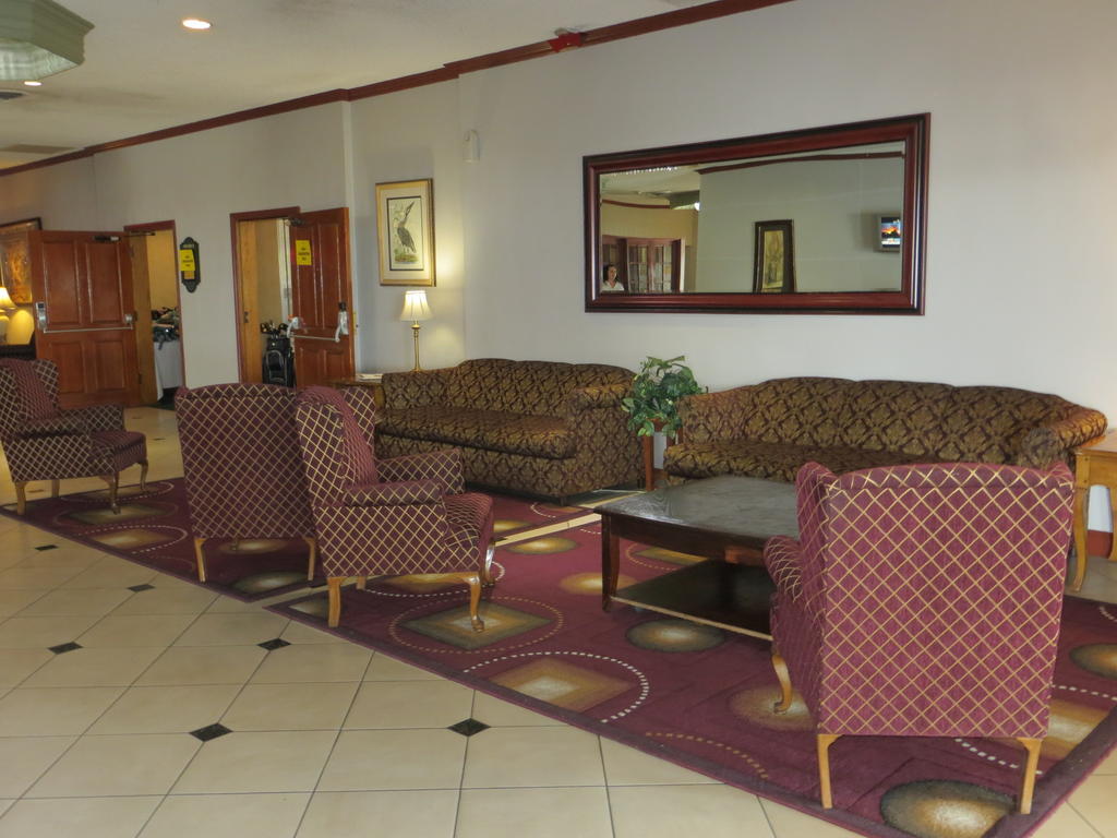 Clarion Inn Conference Center Modesto Luaran gambar