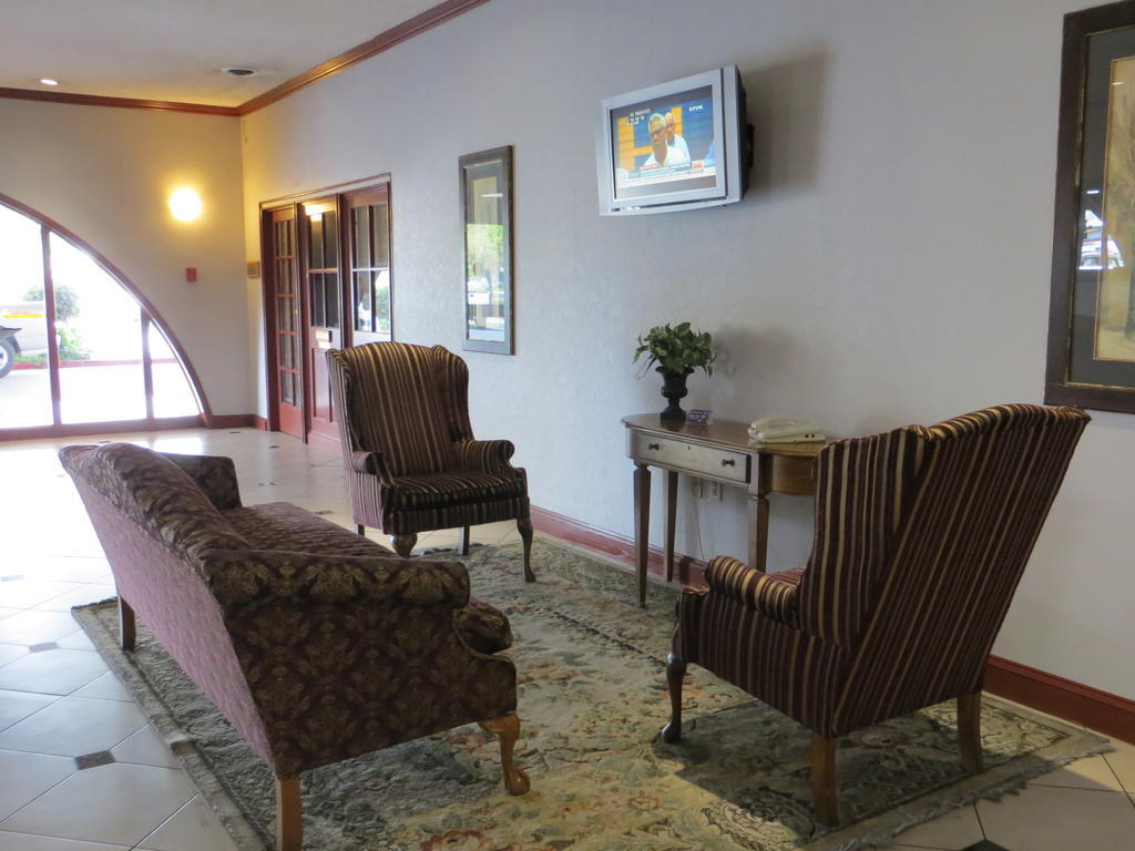 Clarion Inn Conference Center Modesto Luaran gambar