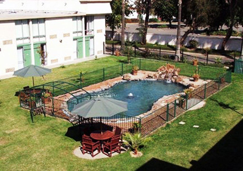 Clarion Inn Conference Center Modesto Luaran gambar