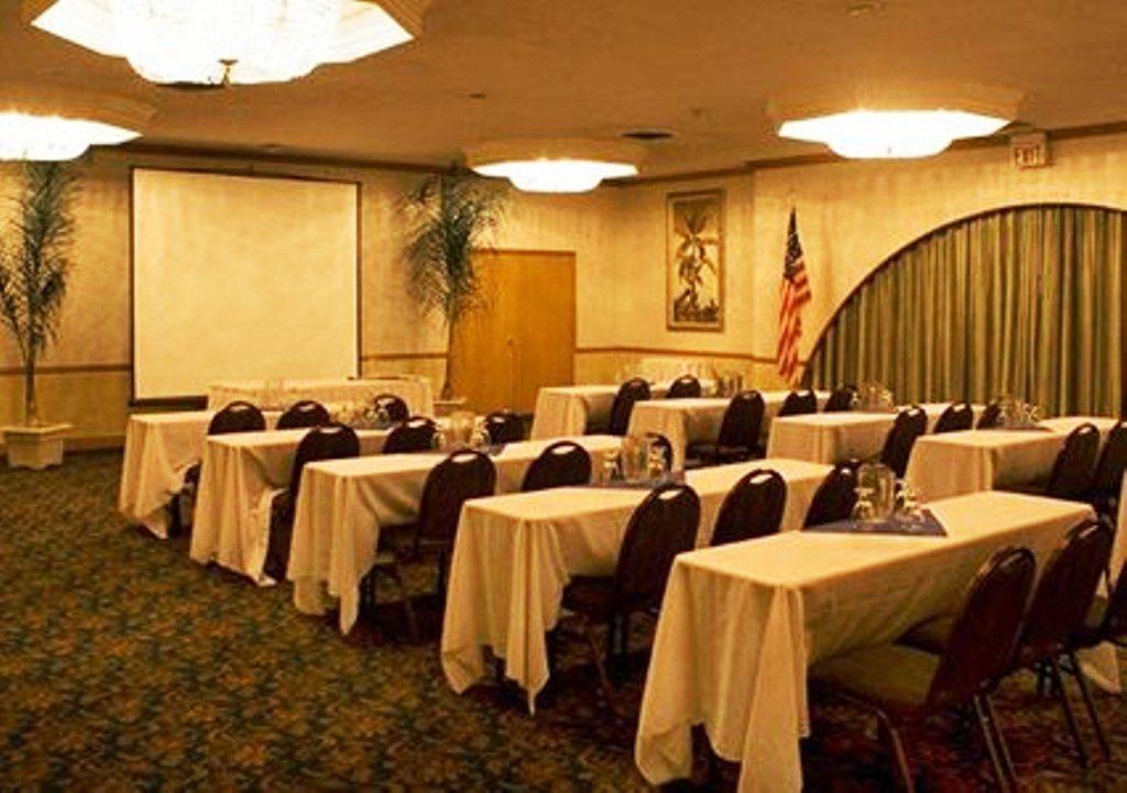 Clarion Inn Conference Center Modesto Luaran gambar