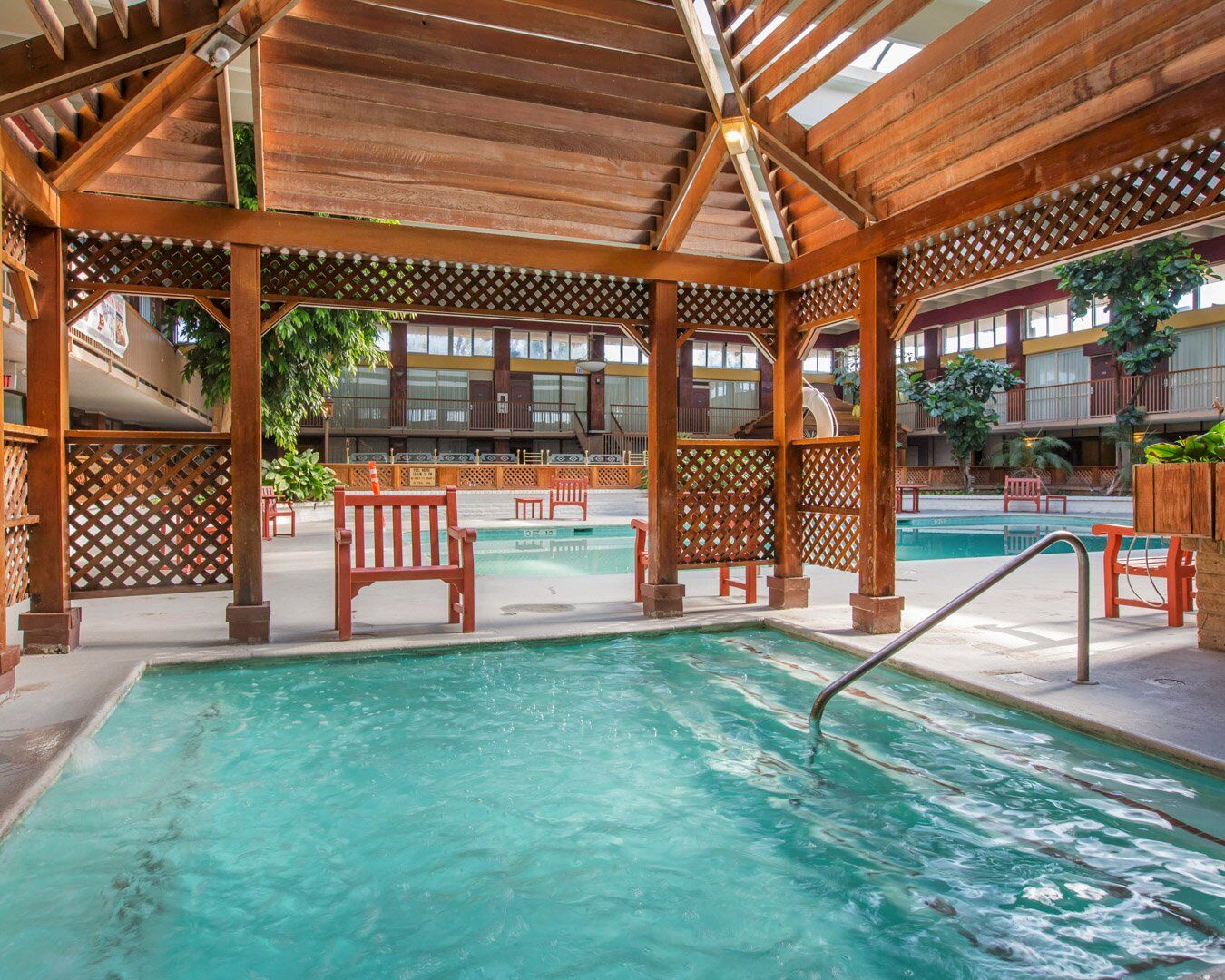 Clarion Inn Conference Center Modesto Luaran gambar